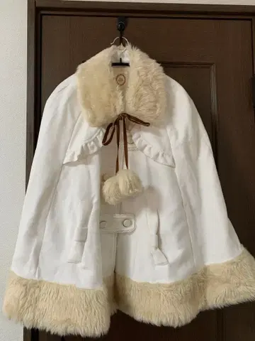 Ank Rouge 앙크루즈 판초 케이프 코트