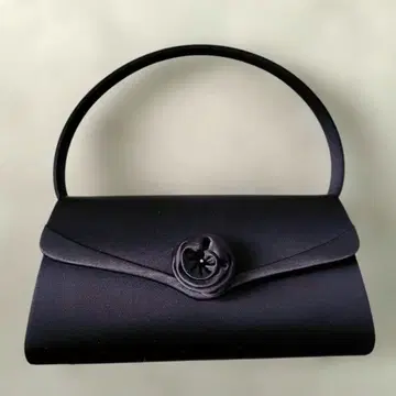 카츠라 유미 블랙 포멀 백