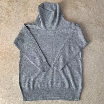 MACPHEE 울 캐시미어 터틀넥 스웨터