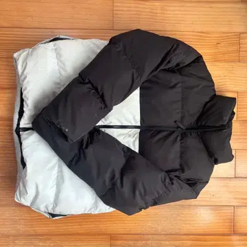 다운 자켓 블랙/화이트 LL AZUL