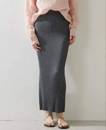 Whim Gazette 니트 핏 스커트 미사용