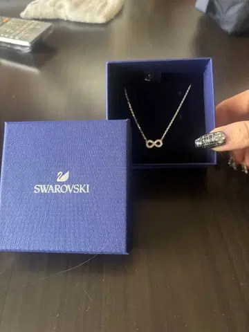 Swarovski 무한대 모티브 목걸이