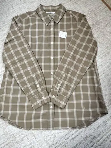 크로커다일(코드) 블라우스