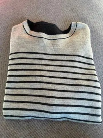 꼼사맨 니트 스웨터