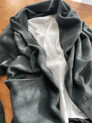 새상품급 투모로우랜드 맥피 후드 니트 가디건 다크 그린