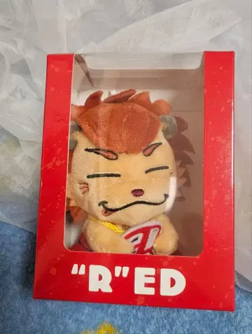 R'ED 봉제 인형 키링