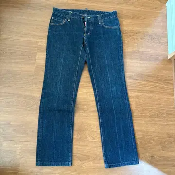 DSQUARED2 다크 블루 스트레이트 청바지