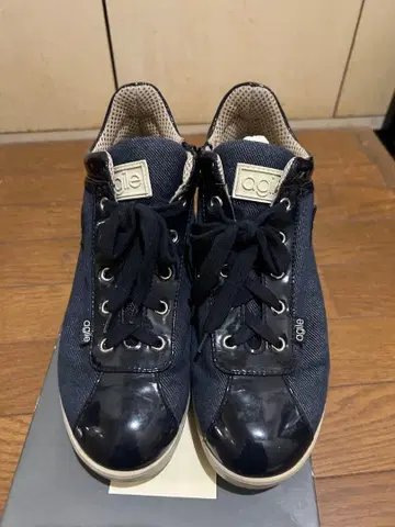 agile 네이비 하이컷 스니커즈