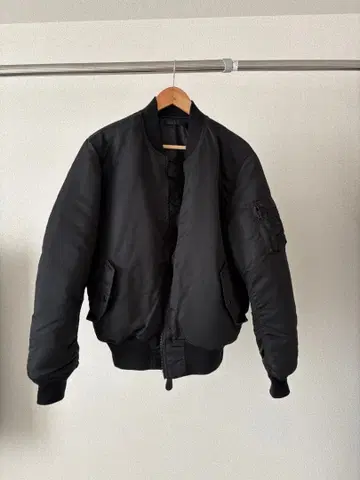 블랙 MA-1 플라이트 자켓