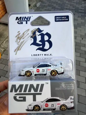 Liberty Walk 오사카 S15 미니카 사인 포함
