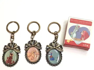 101마리 강아지 70주년 시크릿 키체인 3종 세트