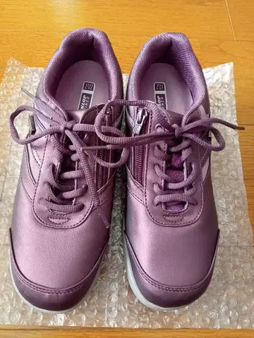 새상품급. 던롭 합성 피혁 스니커즈 지퍼 포함