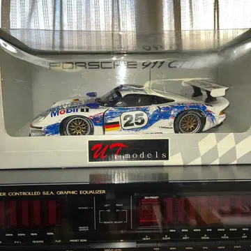 포르쉐, Porsche 911 GT2 1/18 UT models