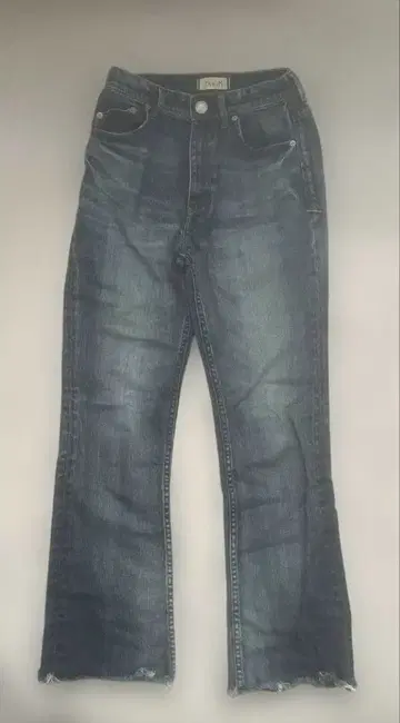 YANUK 부츠컷 데님 사이즈 23 COB