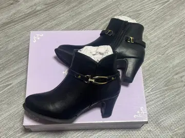 마레마레 마레소피스 블랙 부티 골드 버클 포함