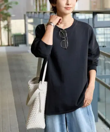 [미사용] relume 오버 사이즈 롱 맨투맨