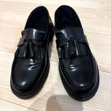 새상품급 닥터마틴 블랙 ADRIAN 태슬 로퍼 26cm