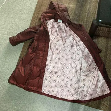 후드 부착 롱 코트