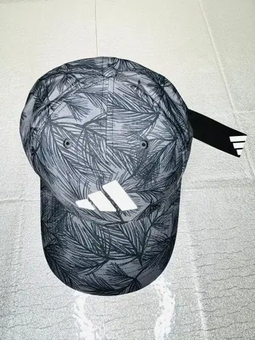 adidas 잎 패턴 캡 OSFM