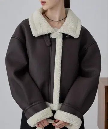 2WAY 숏 무스탕 자켓