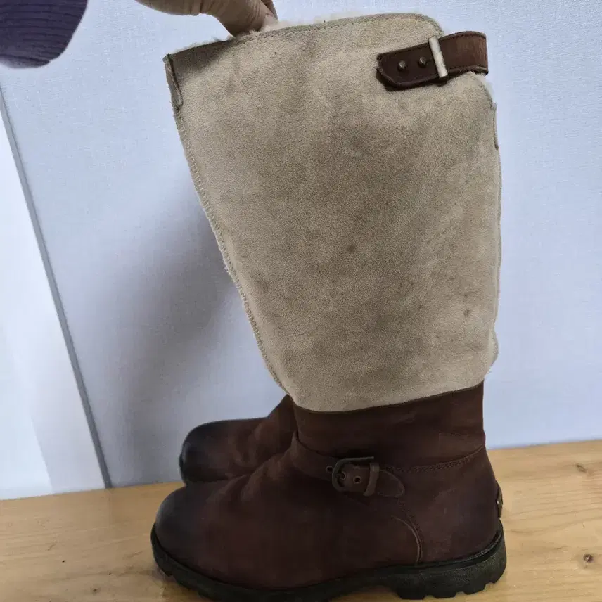 UGGオーストラリア UGG 245 ロングブーツ 防寒ファー ブーツ 靴-483