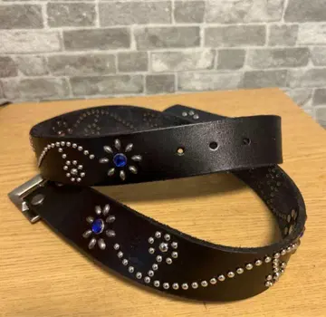 스터드 벨트 HTC 스타일