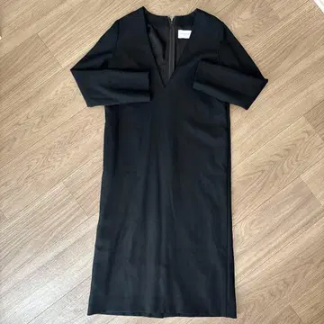 [ 새상품급 ] UNITED ARROWS V넥 원피스 블랙 36