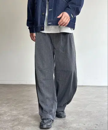 [ CPCM ] 헤링본 배럴 슬랙스 L 사이즈