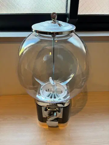 가챠 머신 (캡슐 포함)