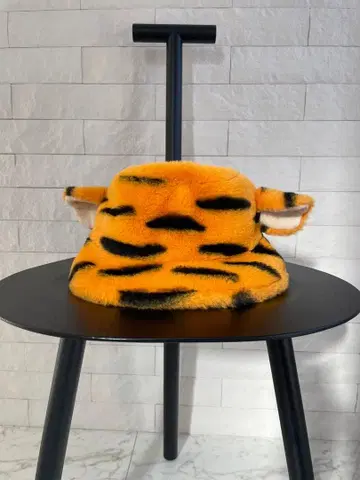 랜드 구매 티거 귀 달린 플리스 햇