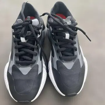 푸마 블랙 그레이 스니커즈 골프화