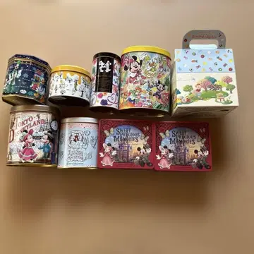 디즈니 캐릭터 빈 캔 8개와 빈 박스 1개 세트