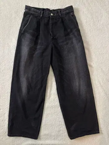 Graphpaper Selvage Denim Two Tuck Pants