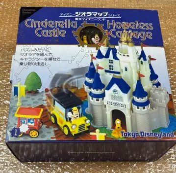 디즈니 디오라마 시리즈 신데렐라 성 & 호스리스 캐리지