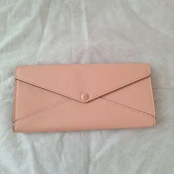 WAKO 핑크 가죽 장지갑