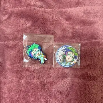 그노시아 라키오 러버 마스코트 & 캔 배지 세트