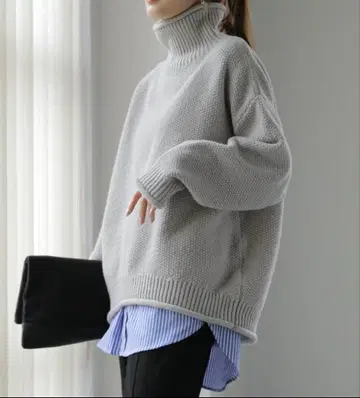 새상품! 허그유 사슴 니트 라이트 그레이