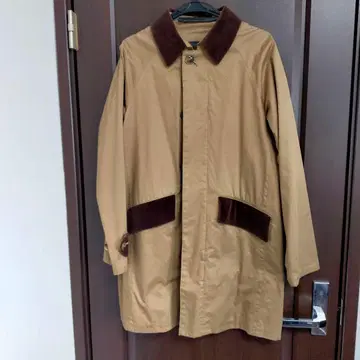 arbre 코듀로이 옷깃 베이지 코트