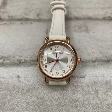 LUCKY FOX 아날로그 시계 화이트 가동품