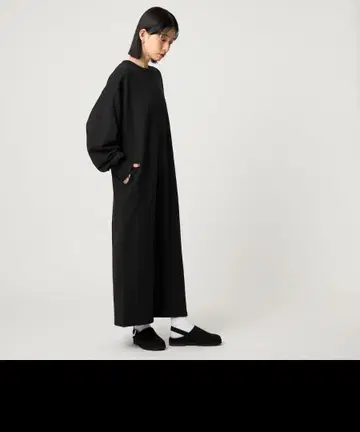 CITEN 소매 개더 맨투맨 원피스 블랙 긴팔 원피스