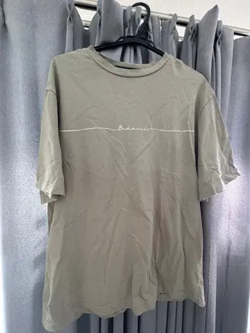 Boka nii 연한 녹색 T셔츠
