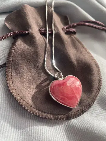 잉카 로즈 로드클레오파트라 하트형 펜던트