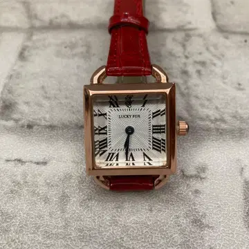 LUCKY FOX 레드 가죽 손목시계 작동품