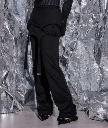 레이어드 플레어 팬츠 (블랙)