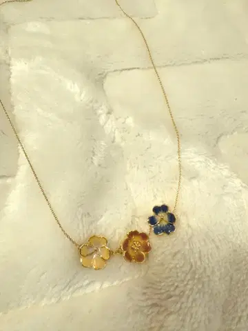 꽃 모티브 목걸이 골드 파랑
