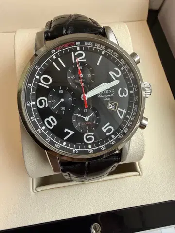 ORIENT 오리엔트 아날로그 남성용 손목시계 크로노그래프