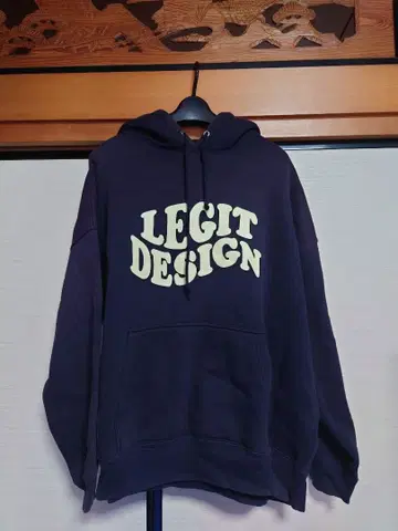 LEGIT DESIGN 네이비 후드티