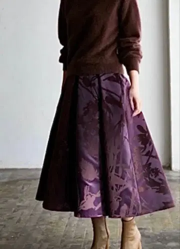 프레이아 아이디 플로키 스커트