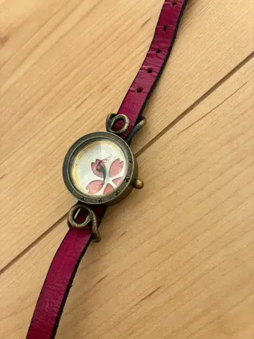 dedegumo 손목시계 벚꽃
