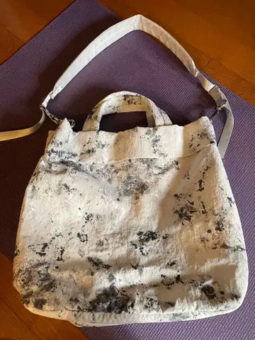 룰루레몬 숄더백 화이트/블랙